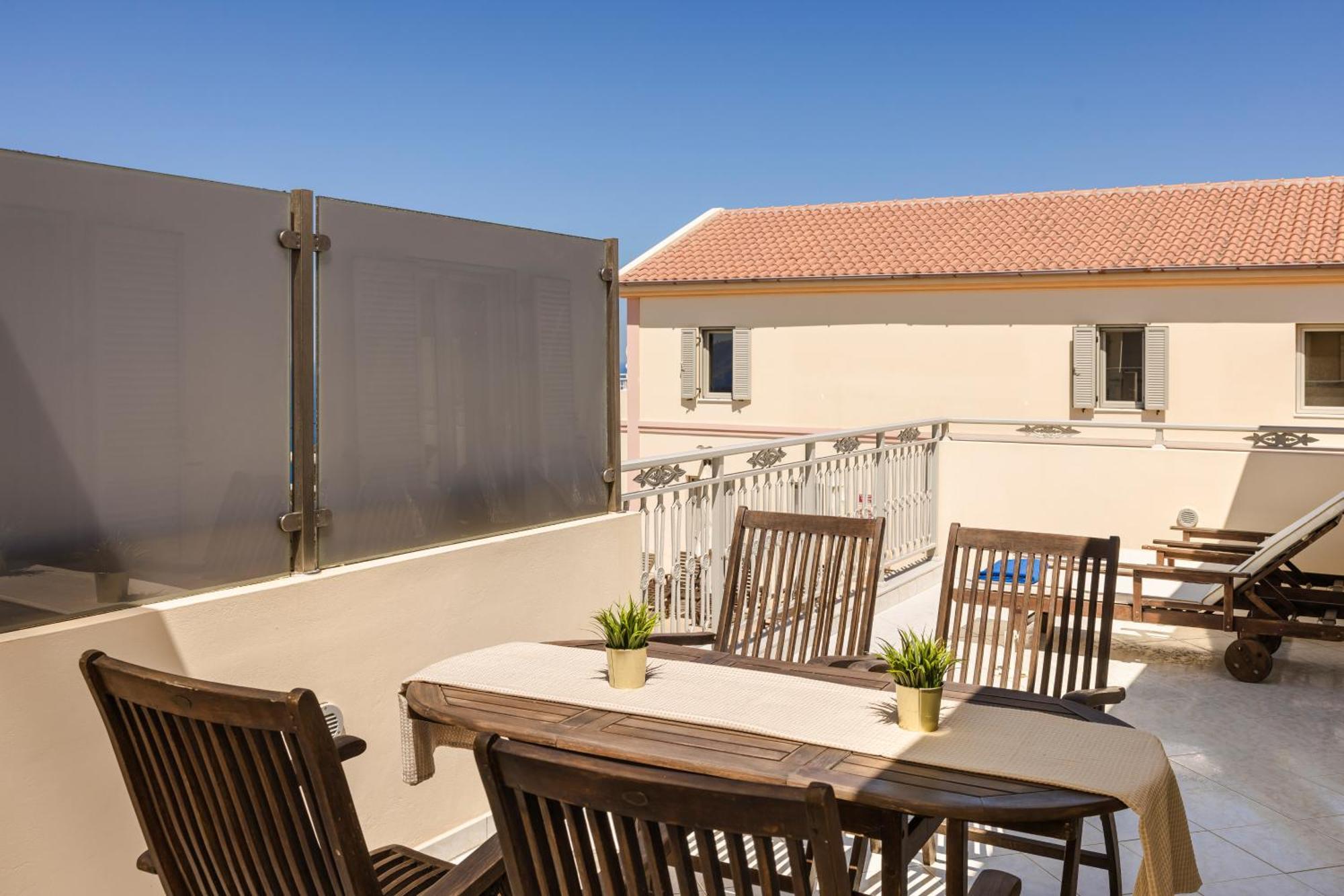 Mánganos Belle View Hotel - Sea View & Sunset חדר תמונה